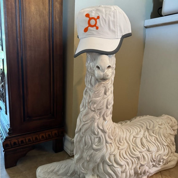 Orangetheory White Cap with Orange Logo - Picture 1 of 3